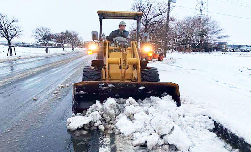 積雪や台風時及び災害発生時には、最前線で応急対応
