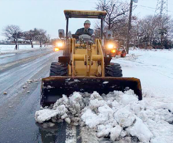 積雪時に於ける夜間の除雪作業
